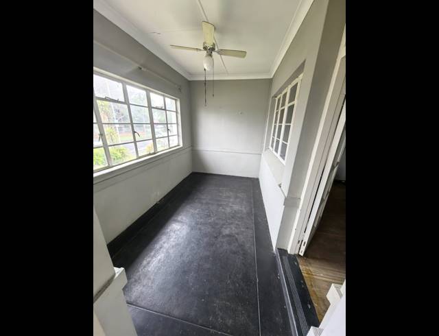 1.5 BEDROOM FLAT FOR SALE IN PELHAM